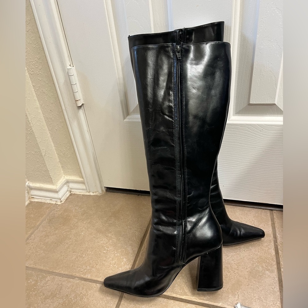 STEVE MADDEN ZELDA BOOTS - Picture 8 of 9